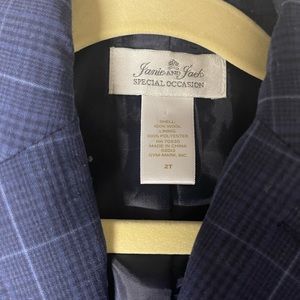 Two suit jackets each $10 each 2T